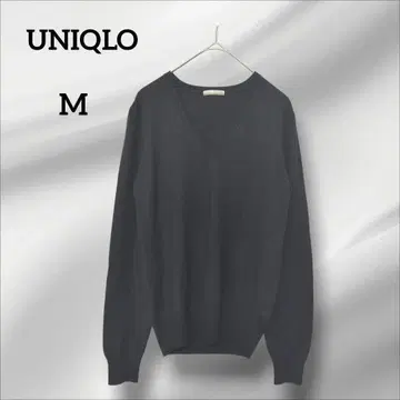 유니클로 V넥 니트 스웨터 블랙 M