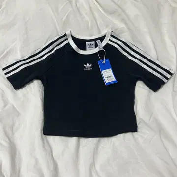 택 포함 새 상품 adidas 여성용 티셔츠 상의 블랙 S 사이즈