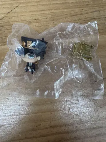 죠죠 캡슐 피규어 컬렉션 쿠죠 죠타로 가챠가챠