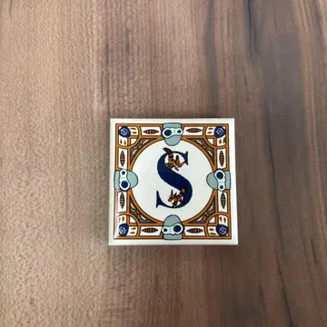지브리 타일 S