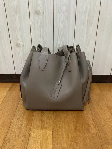 OPAQUE.CLIP 토트백