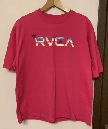 [새상품] GRINDLODGE x RVCA 그라인드롯지 티셔츠 S 사이즈