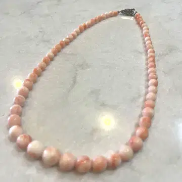 코랄 비즈 목걸이 핑크 계열 약 45cm