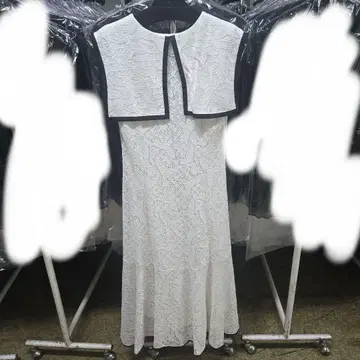 화이트 레이스 슬리브리스 롱 원피스