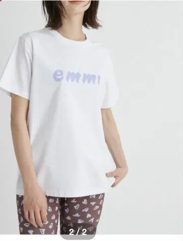 emmi 티셔츠
