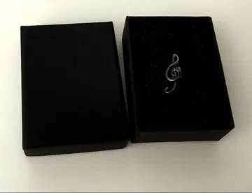 아이나나 야오토메 가쿠 이어커프