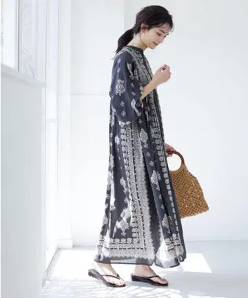 CRAFTSTANDARDBOUTIQUE 허리 절개 볼륨 원피스