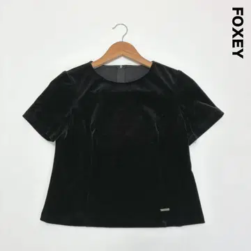FOXEY 폭시 벨로아 반팔 풀오버 블랙