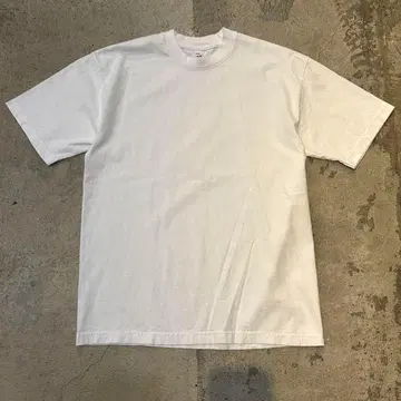 새상품 로스앤젤레스 어패럴 6.5oz 반팔 티셔츠 화이트 M