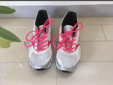 Mizuno 러닝화 화이트/핑크