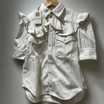 ZADIG & VOLTAIRE 프릴 화이트 데님 셔츠 정가 45700엔