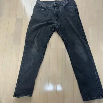 Lee 블랙 스트레이트 데님