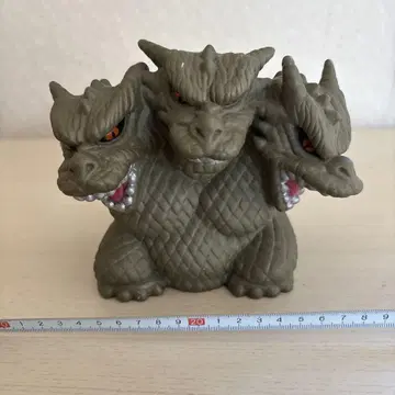 세 개의 머리 고질라 피규어 약 10cm