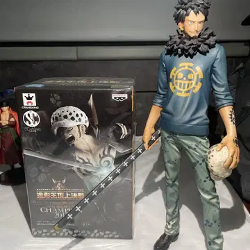 트라팔가 로 TRAFALGAR.LAWCHAMPION2012 미개봉