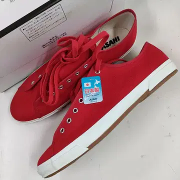 새상품 27.5cm ASAHI 일본제 빨간색 로우컷 스니커즈