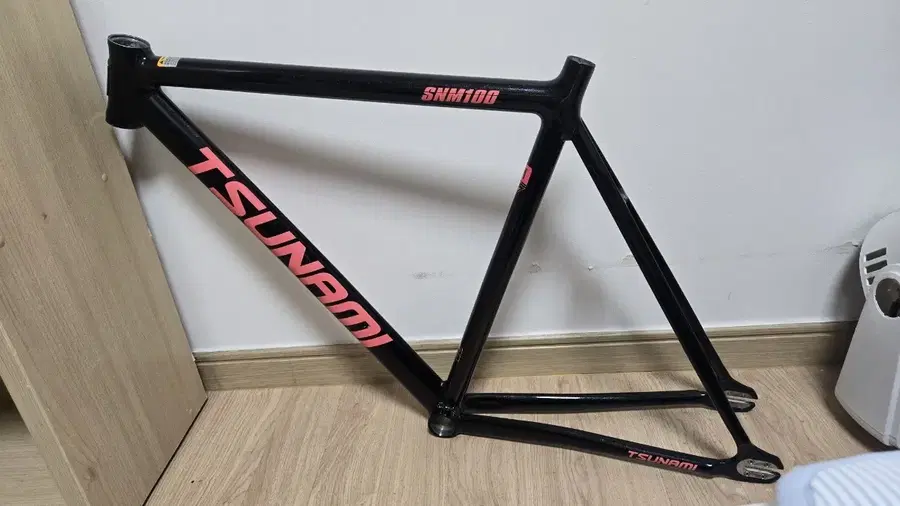 Product Details - 1