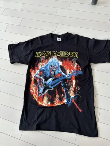 IRON MAIDEN 티셔츠 S 사이즈