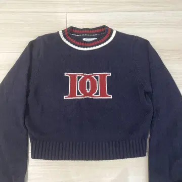 다리치 레트로 DD 로고 니트탑