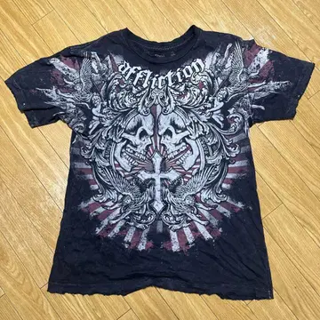 레어 Affliction 스컬 티셔츠