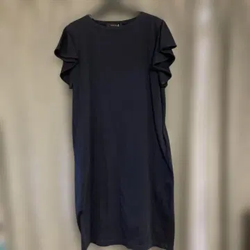 택 포함 새상품 SACRA (사쿠라) 네이비 프릴 소매 무릎 기장 원피스