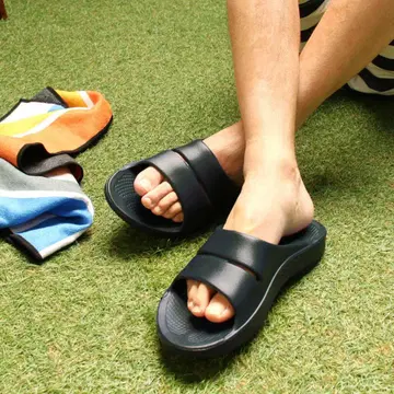 미사용 새상품 24cm OOFOS 우포스 OOahh 리커버리 샌들