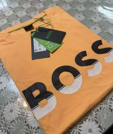 BOSS 오렌지 로고 프린트 티셔츠 Size XS