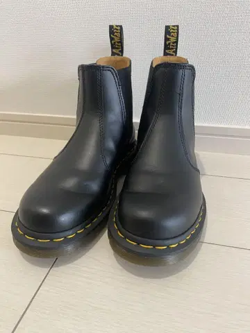 Dr. Martens 2976 YS 첼시 부츠
