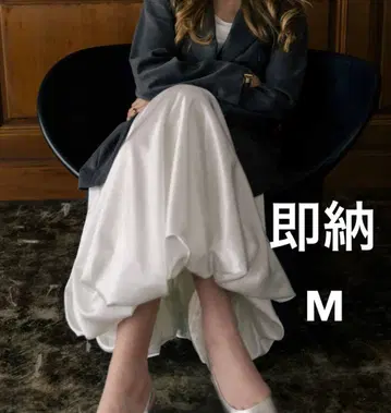 THETOE BERCY BALLON SKIRT white 화이트 M