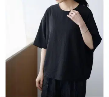 북유럽 [ 시원함도, 품위도 ] 예쁜 색상의 T셔츠 블라우스 (블랙)
