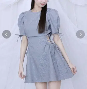 EATME 이토미 사이드 레이스업 원피스