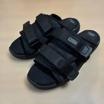 SUICOKE 슬라이드 샌들 OG-332/MOTO-RUN 블랙