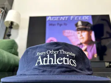 Every Other Thursday 캠핑 나일론 캡 네이비