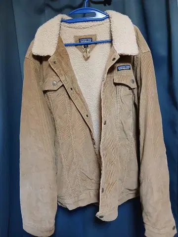 Patagonia 코듀로이 자켓 베이지