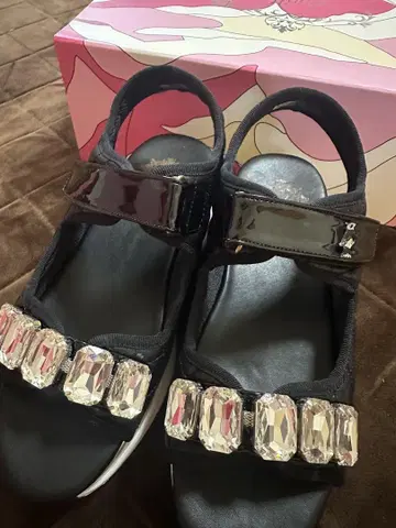 Rady 레이디 비쥬 샌들 미사용 새상품 초레어