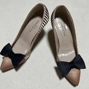 JILLSTUART 반짝이 펌프스 22.0