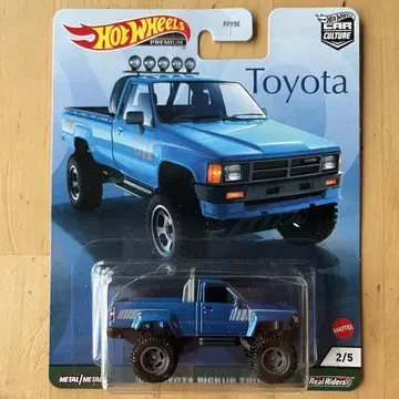 Hot Wheels 87 Toyota Pickup Truck