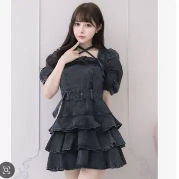 pium 티어드 프릴 미니 원피스 블랙