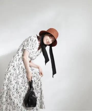 [ S 사이즈 ] [ 새상품급 ] 플라워 프린트 키넥 파워숄 원피스