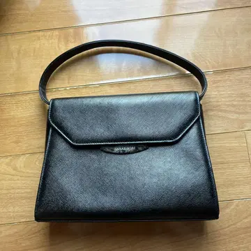 HANAE MORI 모리 하나에 클러치백