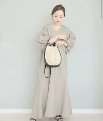 티티베이트 머메이드 라인 맥시 길이 원피스 베이지 S 작은 키