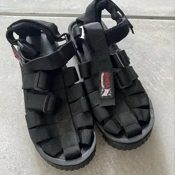 새상품급 샤카 블랙 스포츠 샌들 27.0cm