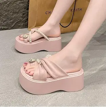여성용 통굽 샌들 펄 핑크 귀여운