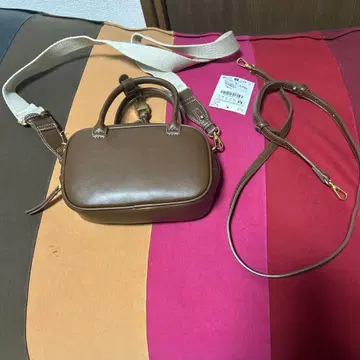 브라운 숄더백 ZARA