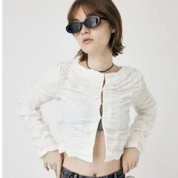 MOUSSY 셔링 크롭 상의