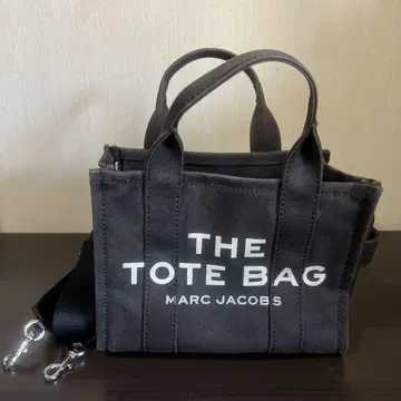MARC JACOBS THE TOTE BAG 블랙