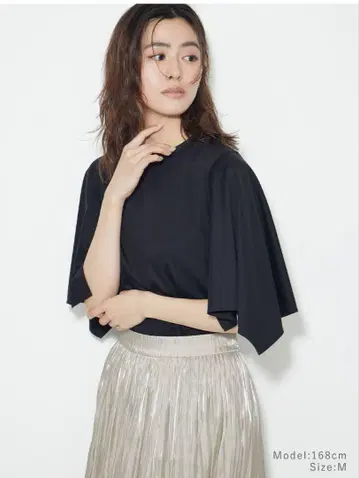 PLST 글로스 저지 손수건 슬리브 T셔츠 블랙
