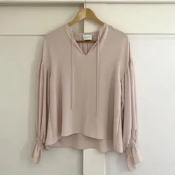 UNITED ARROWS 스모킹 슬리브 와이드 실루엣 블라우스 핑크