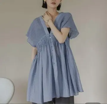 셔링 튜닉 프렌치 슬리브 로리즈팜 미사용 새상품 이번 시즌 신상