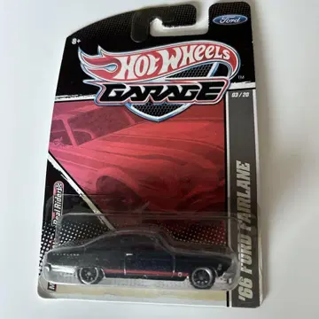 Hot Wheels Garage '66 Ford Fairlane