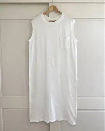 GOODWEAR ONEPIECE LONG 슬리브리스 원피스 화이트